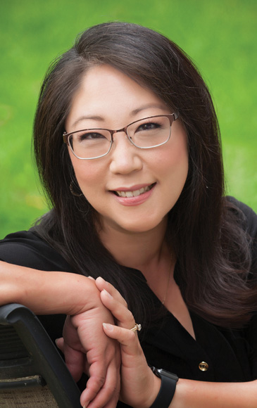 Helen Lee